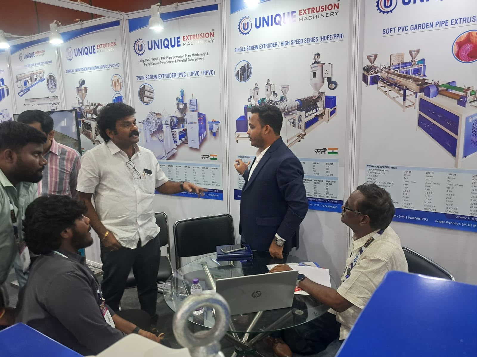 Unique Extrusion customer discussion